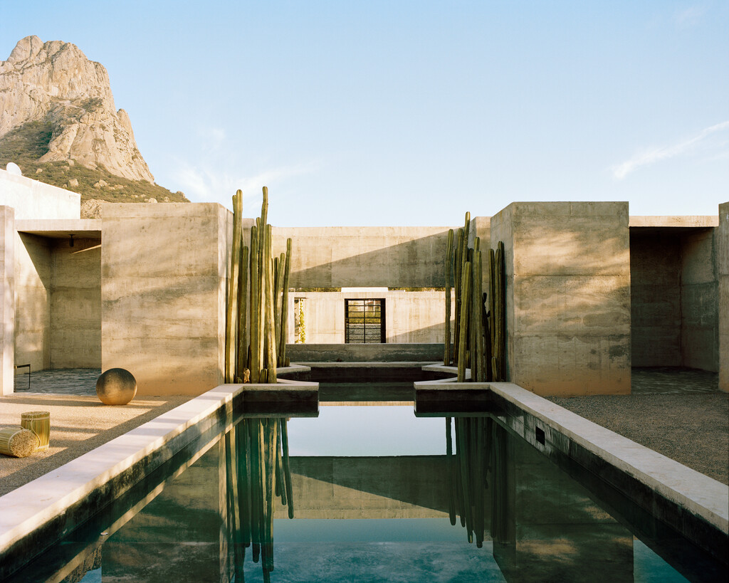 AD - © Tom de Peyret