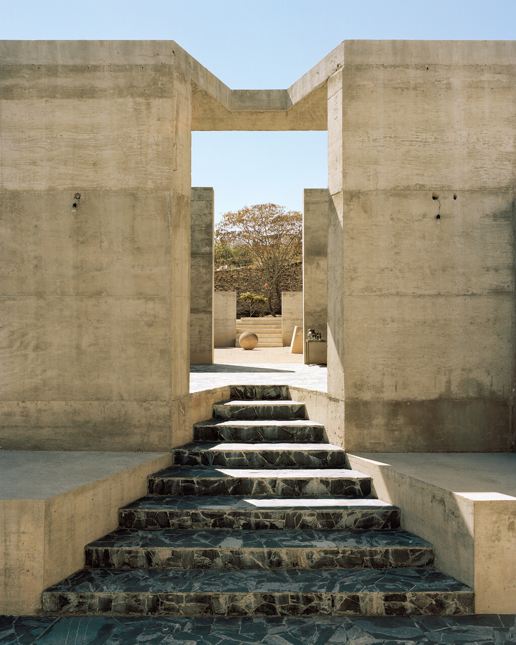 AD - © Tom de Peyret