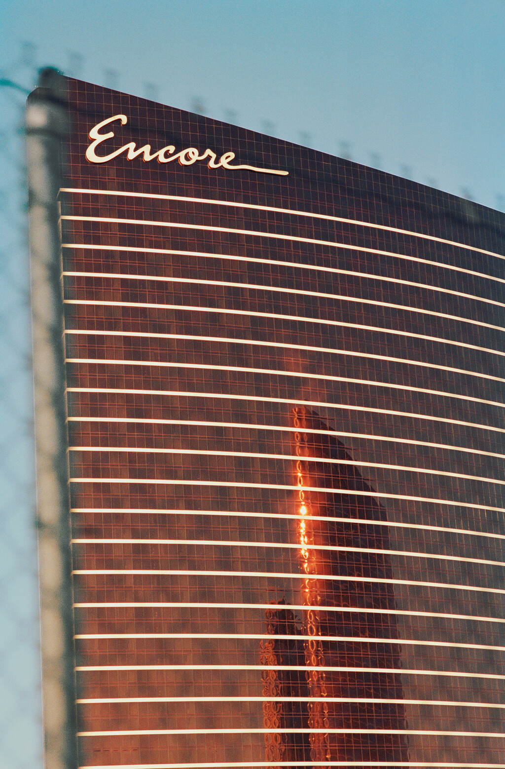 Concrete Mirages - © Tom de Peyret