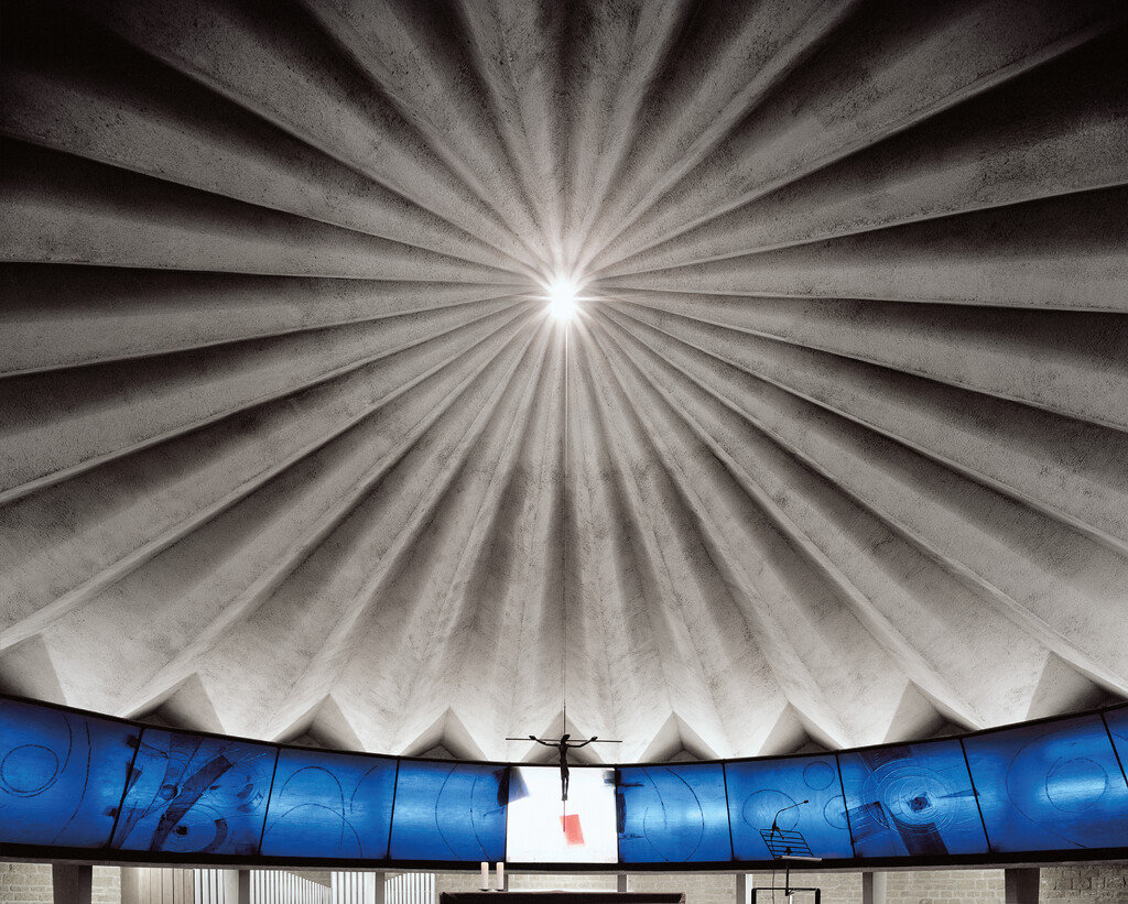 Cosmic Concrete - © Tom de Peyret