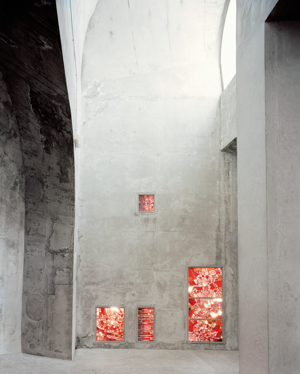 Cosmic Concrete - © Tom de Peyret