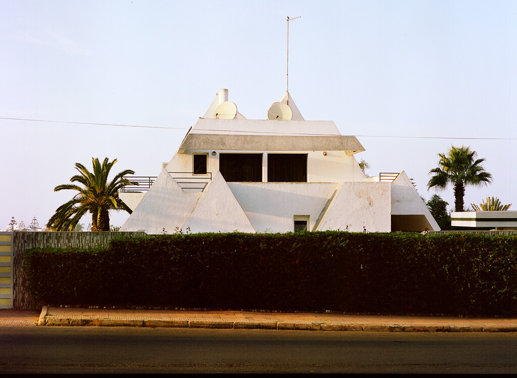 Double Magazine - © Tom de Peyret