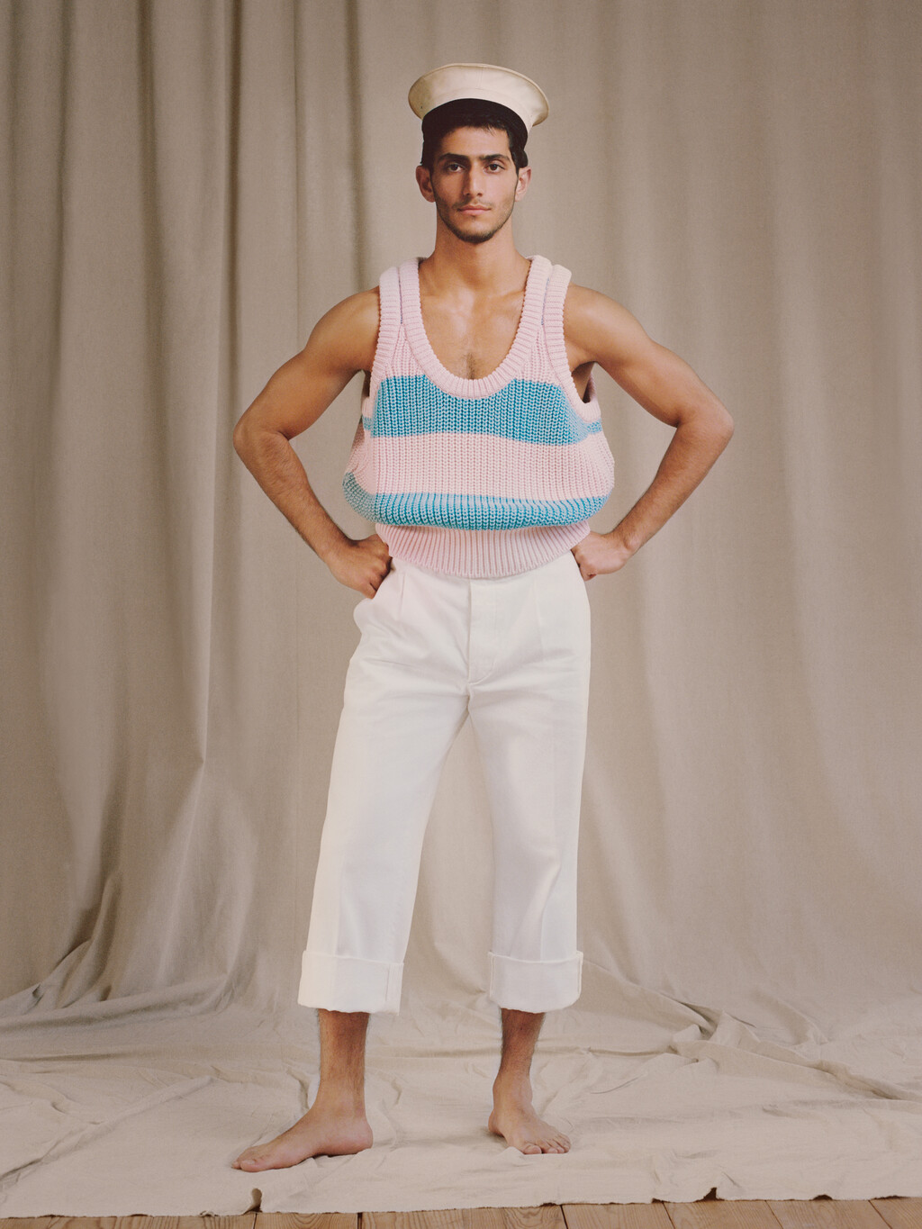 GQ - © Tom de Peyret