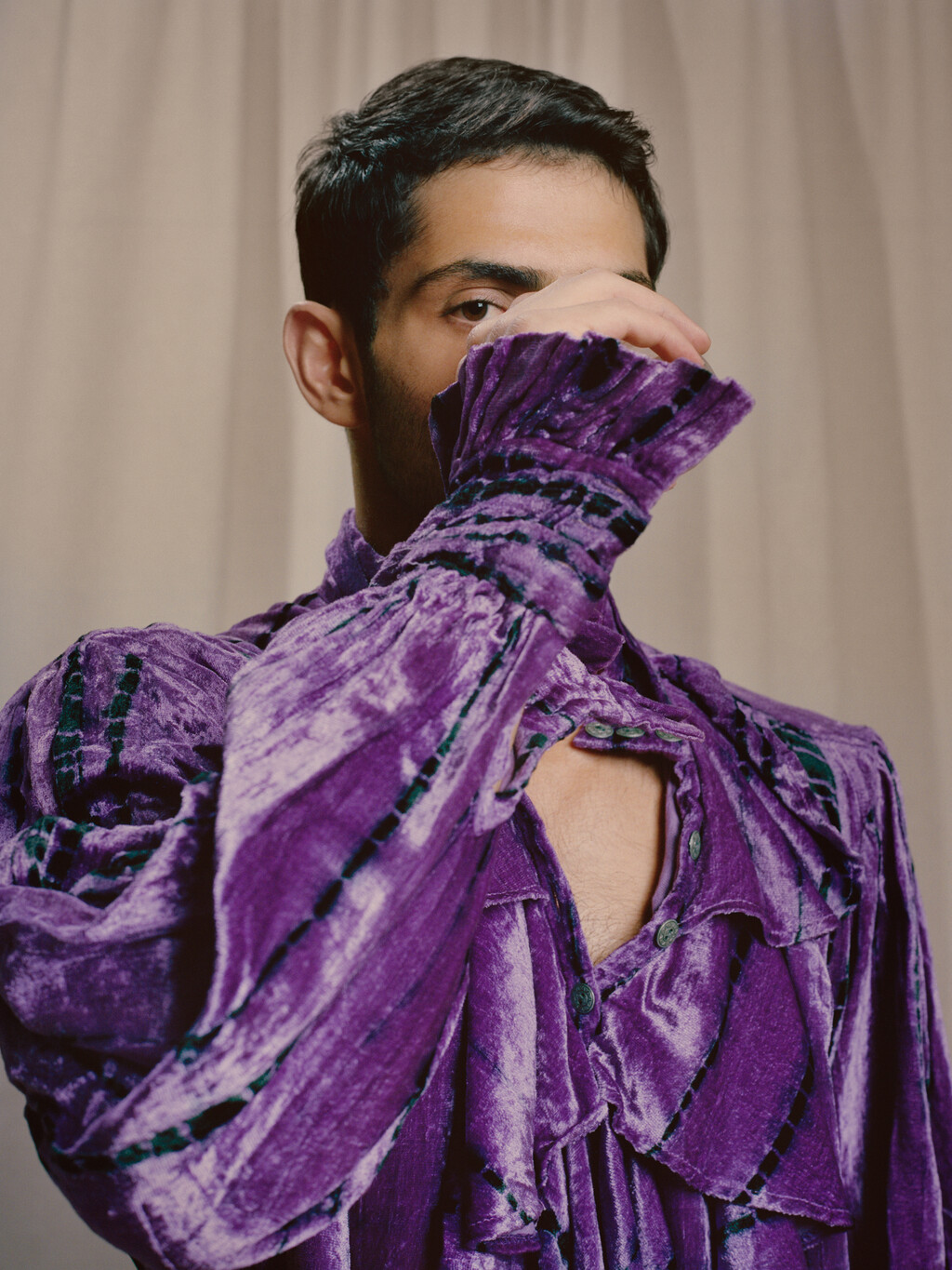 GQ - © Tom de Peyret