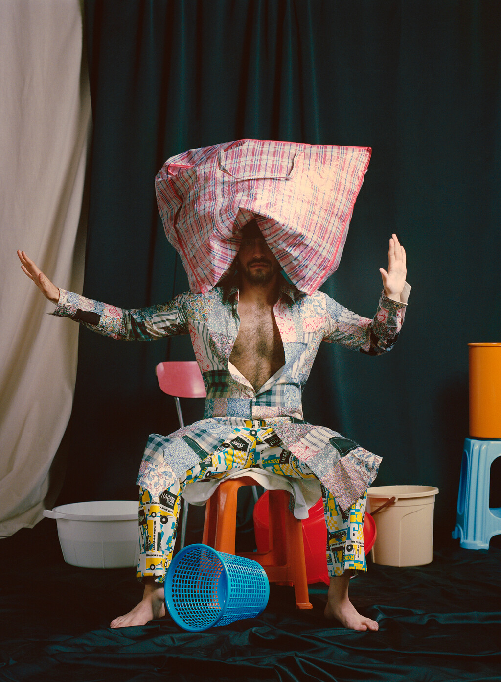 GQ - © Tom de Peyret