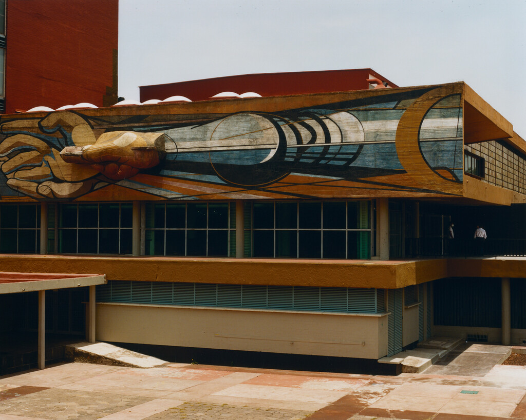 Purple Magazine - © Tom de Peyret