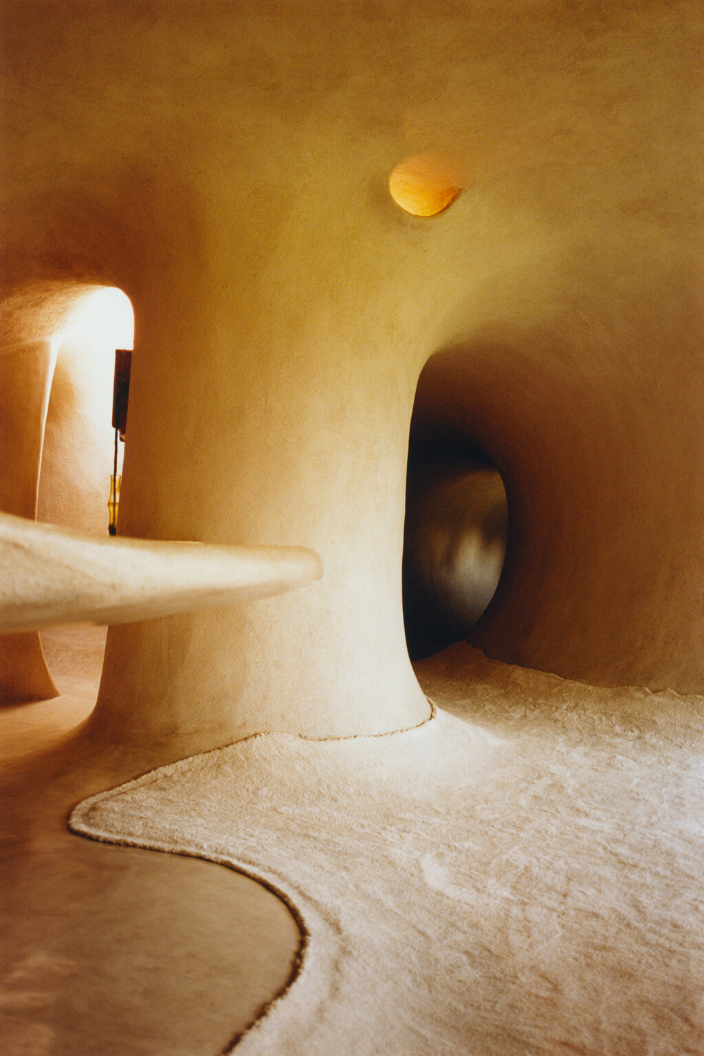 Revue - © Tom de Peyret