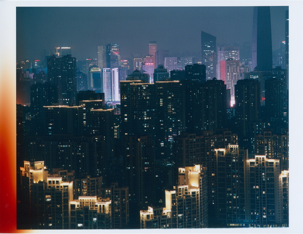 RIMOWA - © Tom de Peyret