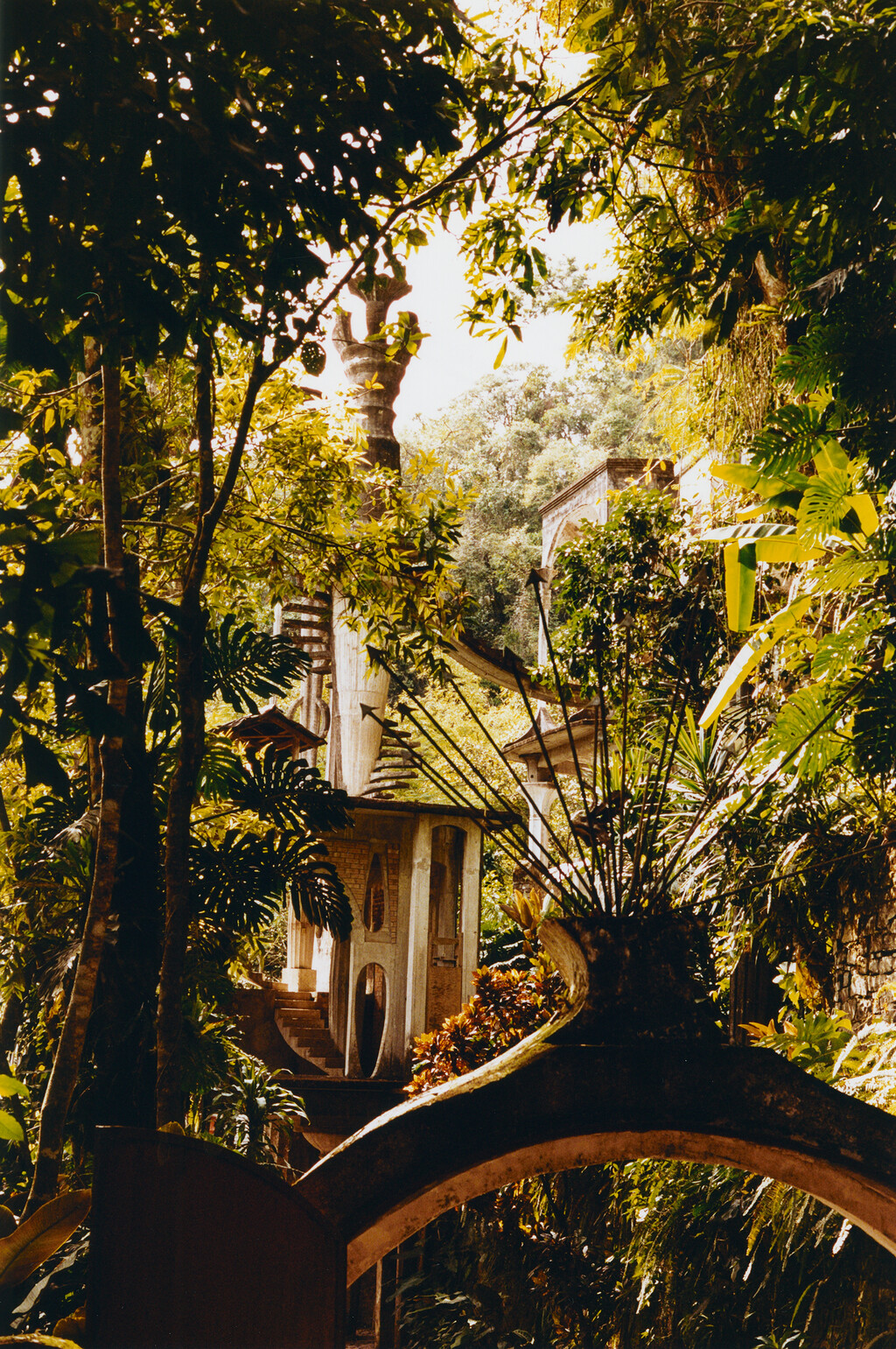 M le Monde - © Tom de Peyret